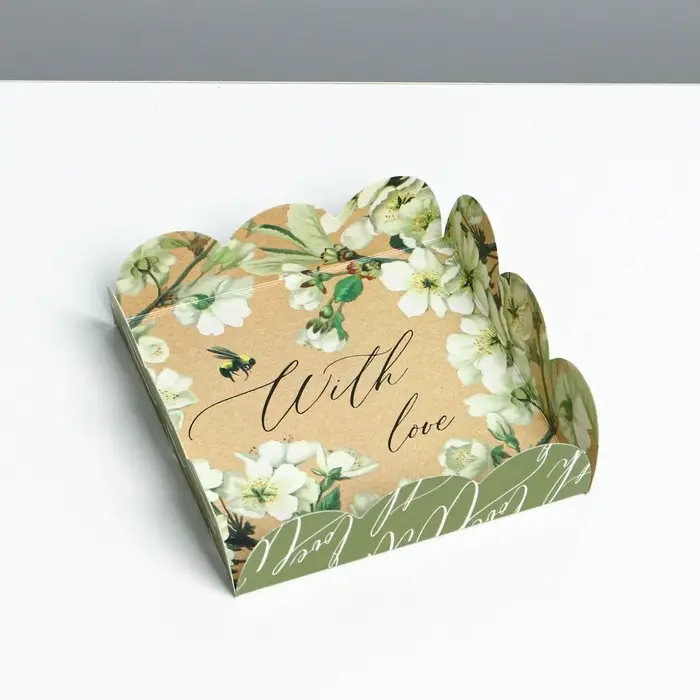 Коробка для печенья, кондитерская упаковка с пластиковой крышкой, &laquo;Пчёлка&raquo;, 10.5 х 10.5 х 3 см