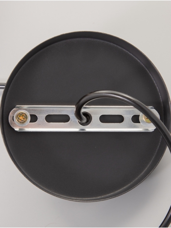 Светильник BayerLux ЭКО "Кен" 1х40Вт Е27 черный/коричневый 23х23х100см