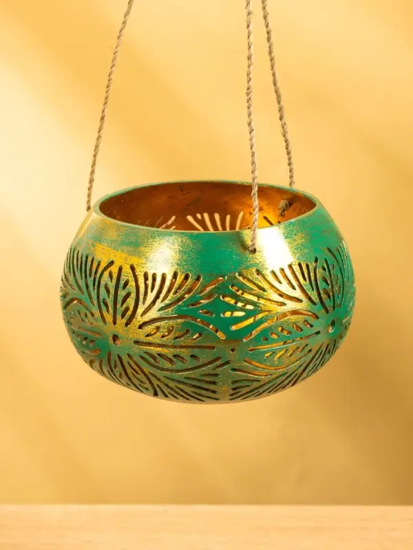 Подсвечник подвесной из кокоса, 14&times;14&times;10 см, голубой с золотым