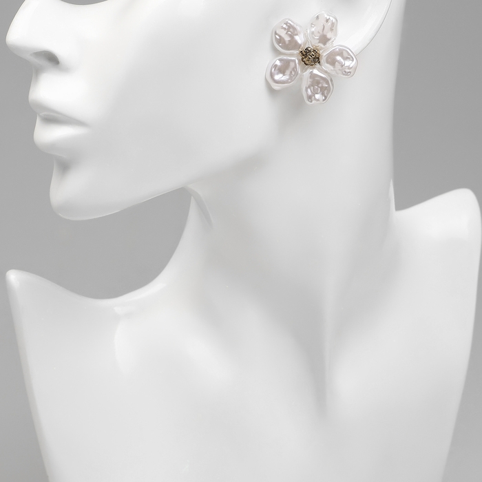 Серьги с жемчугом &laquo;Эксклюзив&raquo; цветок, цвет золото