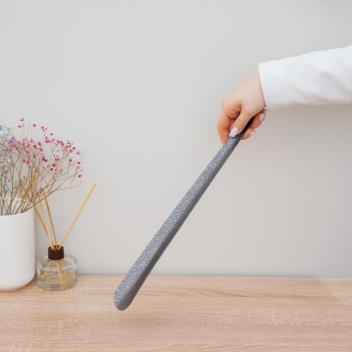 Ложка для обуви Доляна, с кольцом, металлическая, 45&times;5 см, покрытие антик серебро