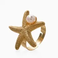 Кольцо "Морская звезда" с бусиной, безразмерное, цвет белый в золоте