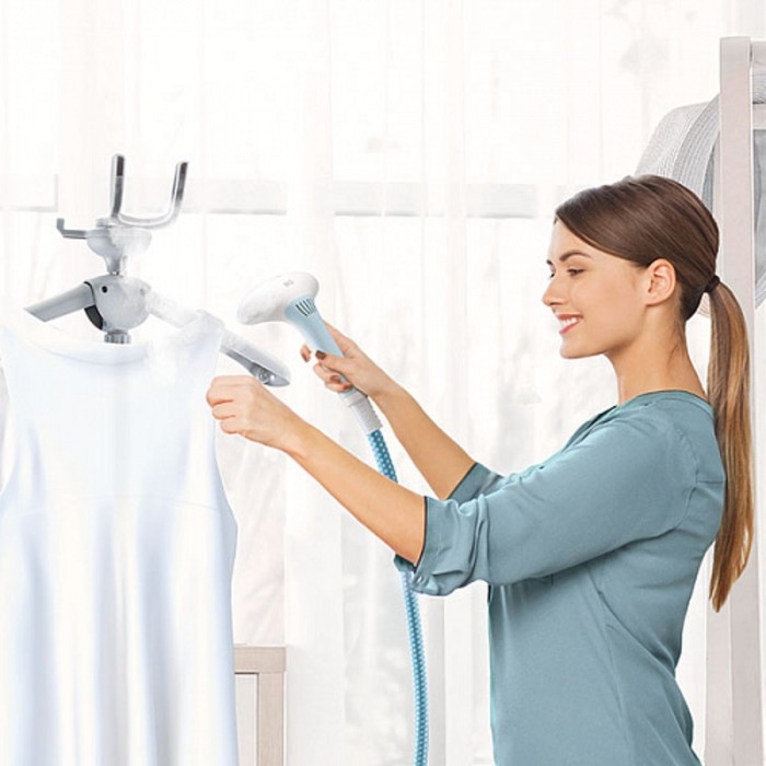 Отпариватель BQ SG5005S, напольный, 1800 Вт, 1500 мл, 38 г/мин, бело-голубой Отпариватель BQ SG5005S, напольный, 1800 Вт, 1500 мл, 38 г/мин, бело-голубой