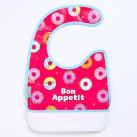 Нагрудник для кормления &laquo;Пончики&raquo; непромокаемый на липучке, с карманом