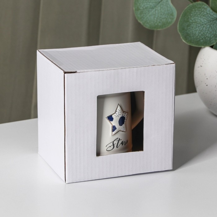 Кружка керамическая с крышкой и ложкой &laquo;Звезда&raquo;, 350 мл, цвет белый