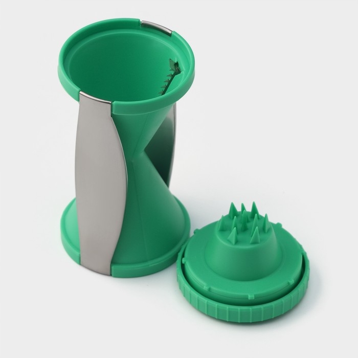 Овощерезка соломкой Доляна, 7&times;7&times;13 см, цвет МИКС