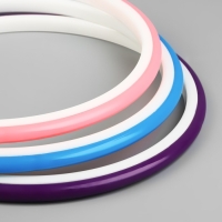 Пяльцы для вышивания с подвесом, пластиковая, d = 18/20,5 cм, цвет МИКС