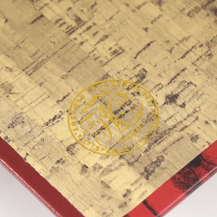 Сейф-книга дерево кожзам "Фига" 21х13х5 см