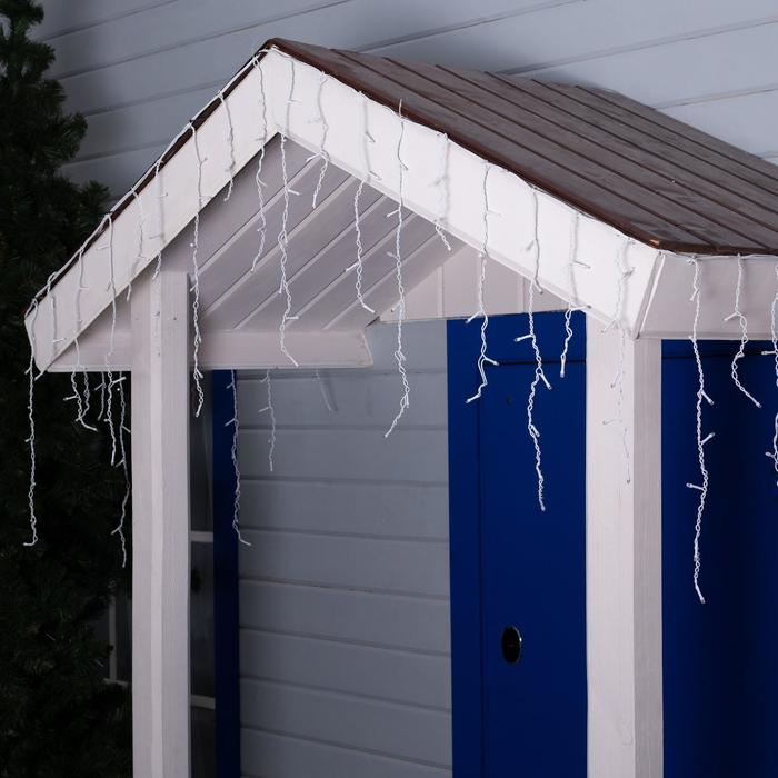 Гирлянда &laquo;Бахрома&raquo; 3 &times; 0.6 м, IP44, УМС, белая нить, 160 LED, свечение мульти, 220 В