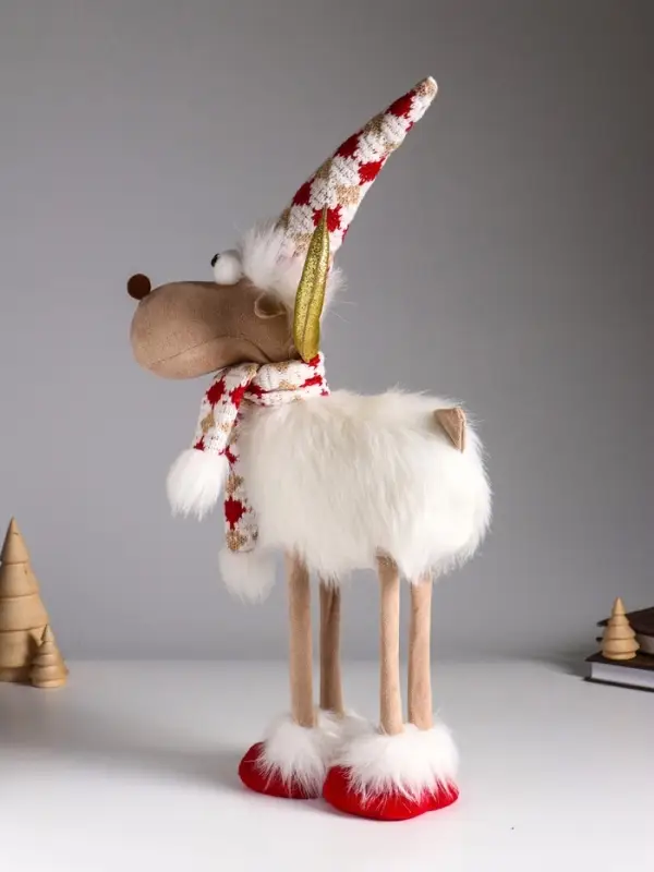 Кукла интерьерная "Лосик в белой шубе, колпаке и шарфе с узорами" 22х12х48 см