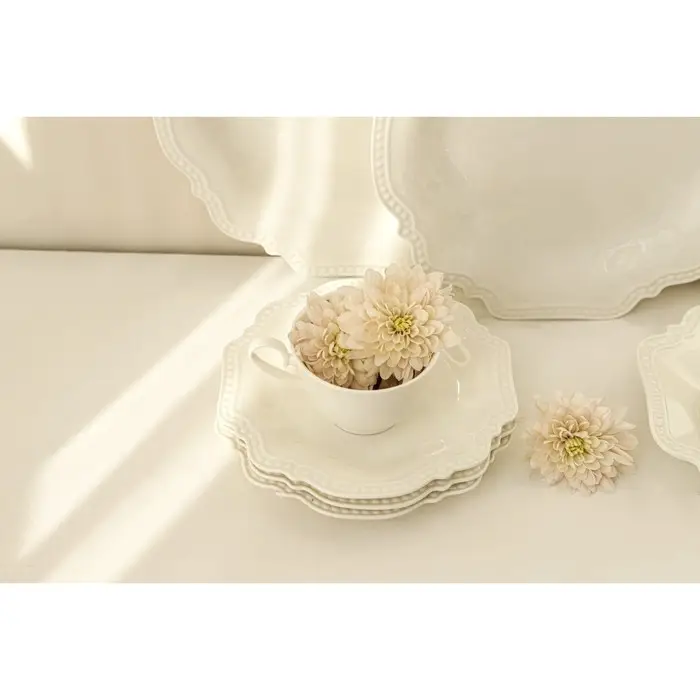 Блюдце фарфоровое Magistro &laquo;Сюита&raquo;, d=15.6 см, цвет белый