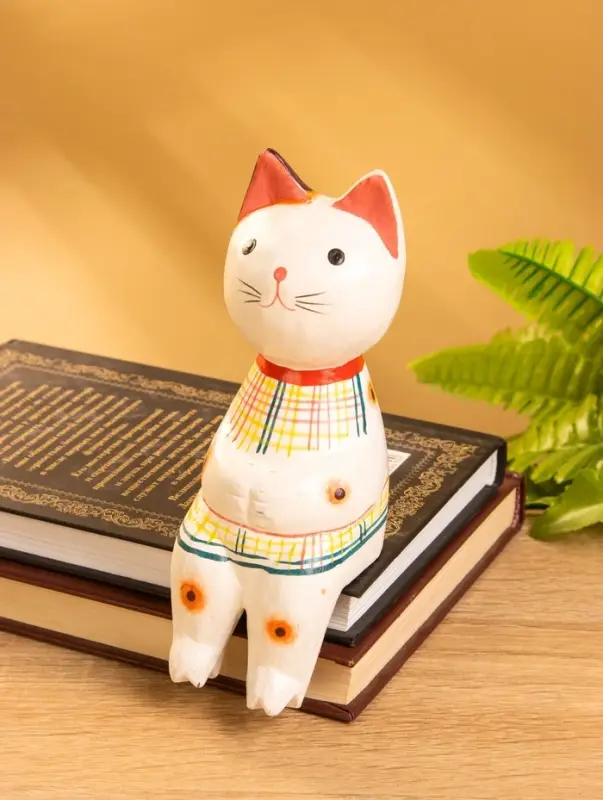 Сувенир дерево "Котенок в рубашке сидячий" 6х6х15 см