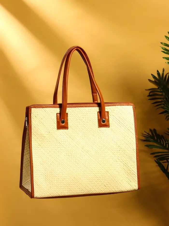 Сумка плетёная на молнии из пандана 41х16х50 см, бежево-коричневый