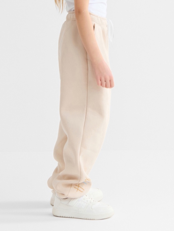 Брюки для девочки с начёсом MINAKU: Exclusive print, бежевые, Oversize рост 104 см Брюки для девочки с начёсом MINAKU: Exclusive print, бежевые, Oversize рост 104 см