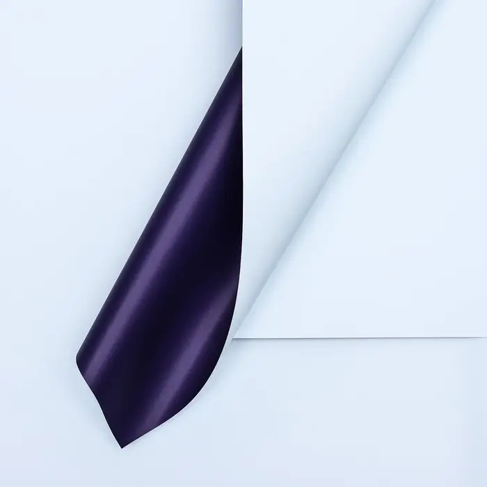 Пленка для цветов матовая, небесно голубой - фиолетовый, 56&times;57 см