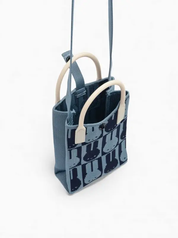 Сумка подр Зайцы, 12*4*17, отд на кнопке, дл ремень, синий