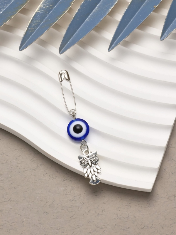 Булавка-оберег &laquo;Защита от недоброжелателей&raquo;, филин, 2.2 см, бело-синяя в серебре