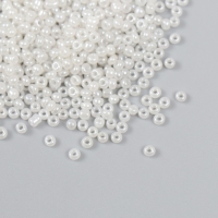 Бисер "Астра" 11/0, 20 гр (141 белый/жемчужный) Бисер "Астра" 11/0, 20 гр (141 белый/жемчужный)