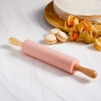 Скалка Доляна &laquo;Конфетти&raquo;, 30&times;4,3 см, рабочая часть 17 см, цвет розовый