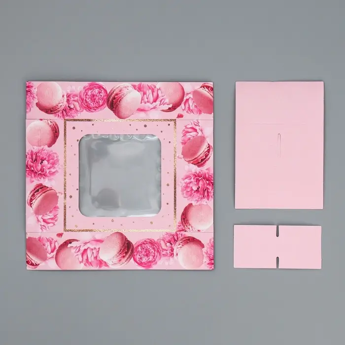 Коробка для конфет, кондитерская упаковка, 4 ячейки, &laquo;Present&raquo;, 10.5 х 10.5 х 3.5 см