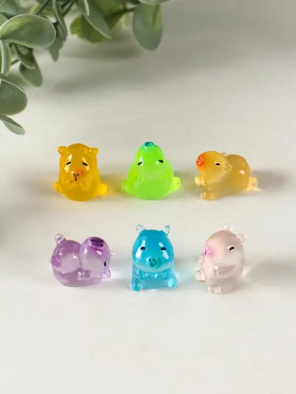 Сувенир полистоун флюоресцентный "Капибары" набор 6 шт 1,7х2 см