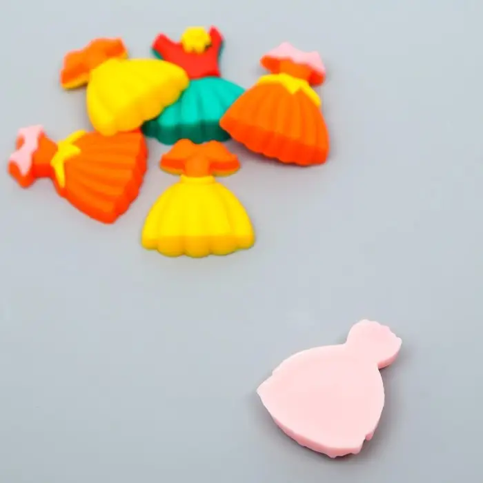 Декор для творчества резина "Платье" набор 10 шт 2,6х2,8 см