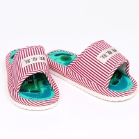 Массажер Tour Ma Line для ступней ног, тапочки, 35-38 размер. 1 пара Массажер Tour Ma Line для ступней ног, тапочки, 35-38 размер. 1 пара