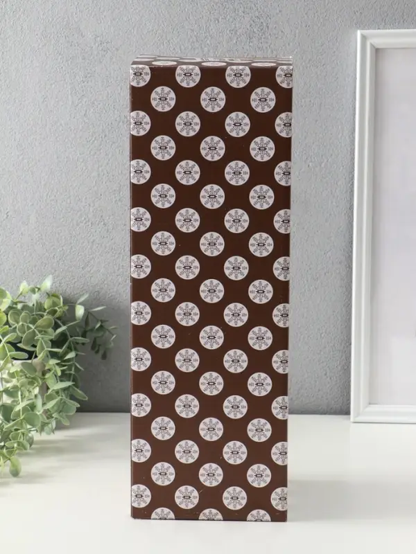 Сувенир полистоун "Африканка в косынке с цветами и барабаном" чёрный 8,5х8,5х39 см