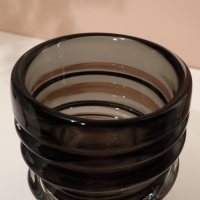 Ваза для цветов &laquo;Пилея&raquo; из прозрачного черного стекла 20 х 18 х 18 см