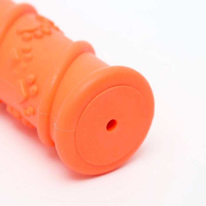Игрушка жевательная с утопленной пищалкой Игрушка жевательная с утопленной пищалкой "Палка с лапками", TPR, 17,9 х 4,2 см, оранжевая