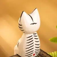 Сувенир дерево "Тигренок сидячий" цв. чёрно-белый, 6х6х15 см