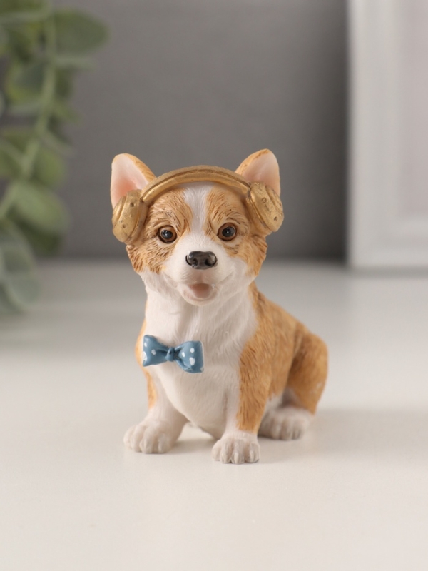 Сувенир полистоун "Корги в наушниках и бабочке в горошек" 7,5х4х7 см