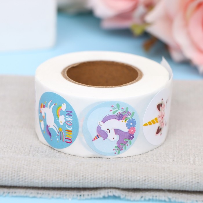 Наклейки в рулоне "Единорожки",500 шт,2,5 х 2,5 см