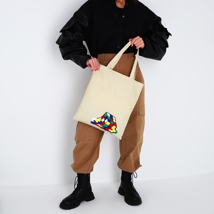 Шопер текстильный с вышивкой &laquo;Кубик&raquo; , 40х35 см, бежевый цвет