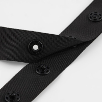 Тесьма с кнопками, 25-25 мм, 17 мм &times; 45 &plusmn; 1 м, цвет чёрный