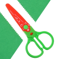 Ножницы фигурные пластиковые, 12.5 см, Смешарики