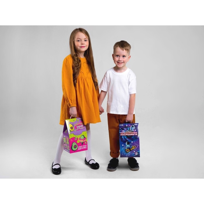 Подарочный набор с мягкой игрушкой «Космонавт», 8 предметов Подарочный набор с мягкой игрушкой «Космонавт», 8 предметов