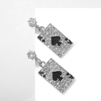 Серьги эмаль &laquo;Карты&raquo; пики, цвет чёрно-белый в серебре