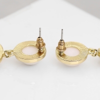 Серьги с жемчугом «Гавань» сознание, геометрия, цвет золото Серьги с жемчугом «Гавань» сознание, геометрия, цвет золото