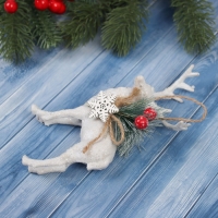 Украшение ёлочное "Олень с декором" 14х8 см, белый Украшение ёлочное "Олень с декором" 14х8 см, белый