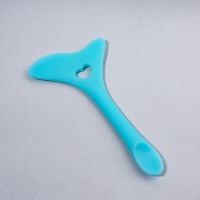 Трафарет для макияжа, силиконовый, 11,7 × 6 × 0,7 см, цвет голубой Трафарет для макияжа, силиконовый, 11,7 × 6 × 0,7 см, цвет голубой