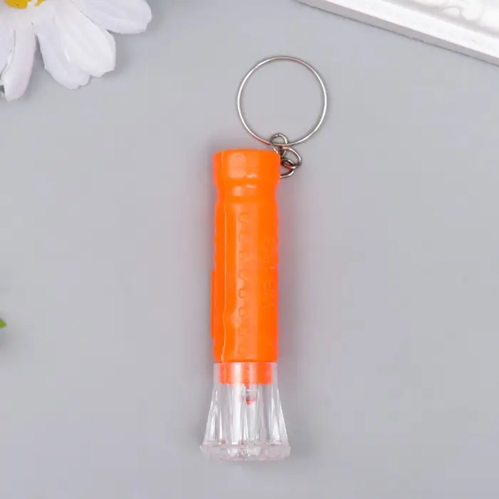 Фонарик свет на кольце "Точки" HC-107 МИКС 6,5х2,3х2,3 см