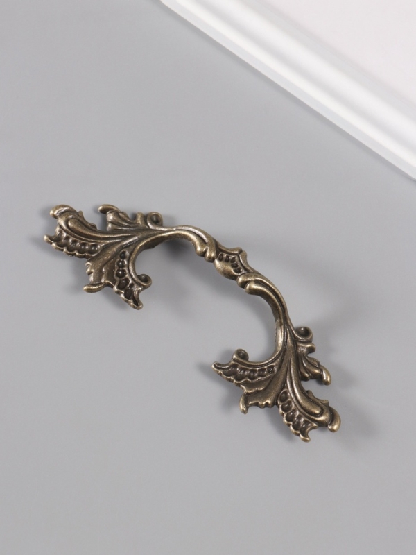 Ручка для шкатулки металл "Растительная ветвь" бронза 12,8х4 см