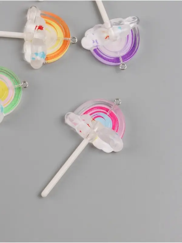 Подвеска для творчества акрил "Радуга и тучки" МИКС 6х3,5х1 см