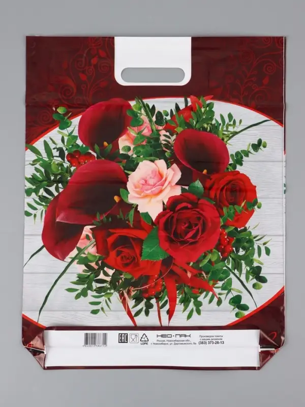 Пакет "Бордовые каллы , полиэтиленовый с вырубной ручкой, 38х47 см, 60 мкм