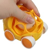 Машинка - погремушка &laquo;Обезьянка&raquo;, с эластичными элементами, Крошка Я