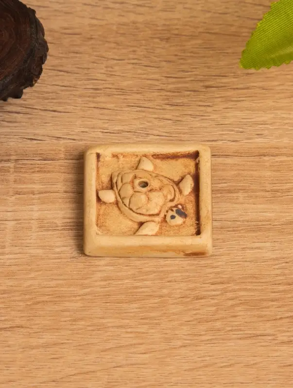 Подставка под благовония "Черепашка на песке" керамика, цв. бежевый, 4х4х0,5 см