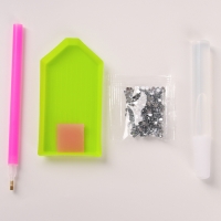 Алмазная мозаика на кружке с частичным заполнением «Самой нежной», 300 мл Алмазная мозаика на кружке с частичным заполнением «Самой нежной», 300 мл