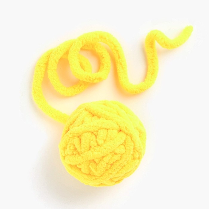 Игрушка для кошек. Набор игрушек мататаби и клубок, желтый цвет