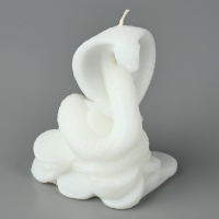 Новый год 2025! Свеча интерьерная &laquo;Новогодняя коллекция: Змея на монетках&raquo;, белая, 78 х 61 х 52